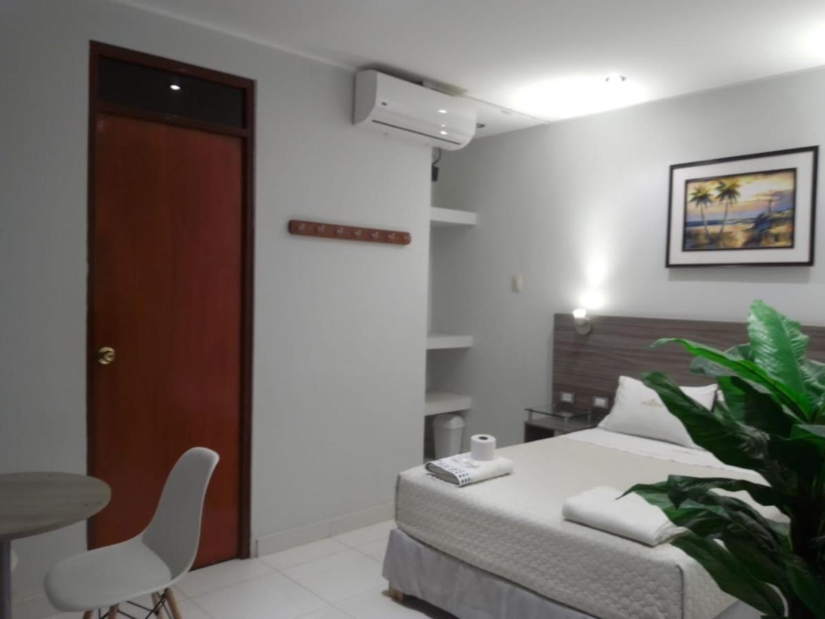 Millennium Hotel Corporative San Vicente de Cañete Eksteriør bilde